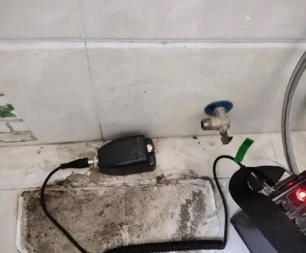 茌平屋顶漏水维修公司分享下卫生间漏水的危害及解决方法